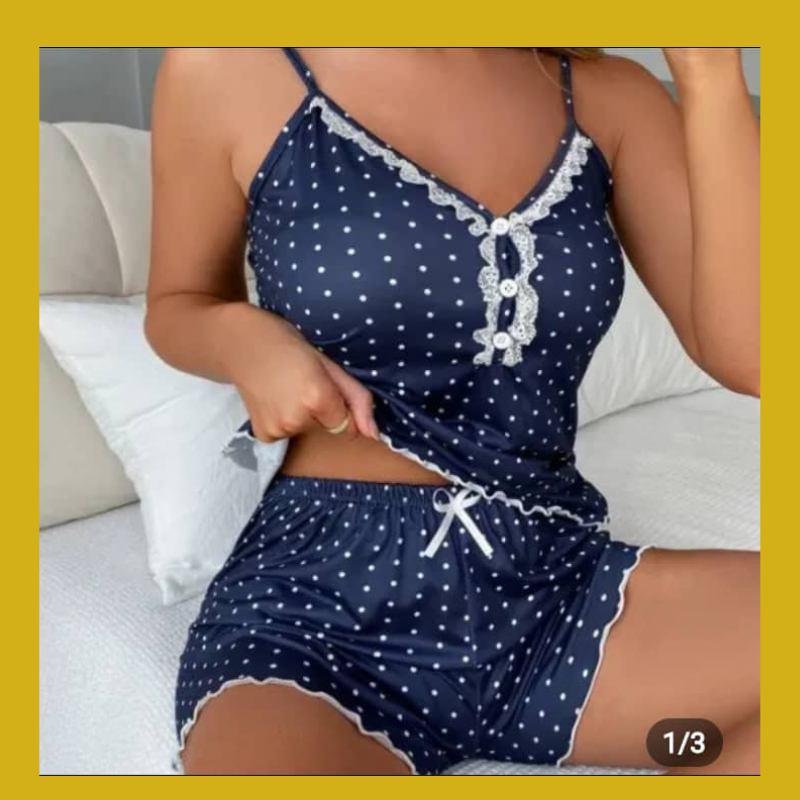 Ensemble dame pour nuit et plage.